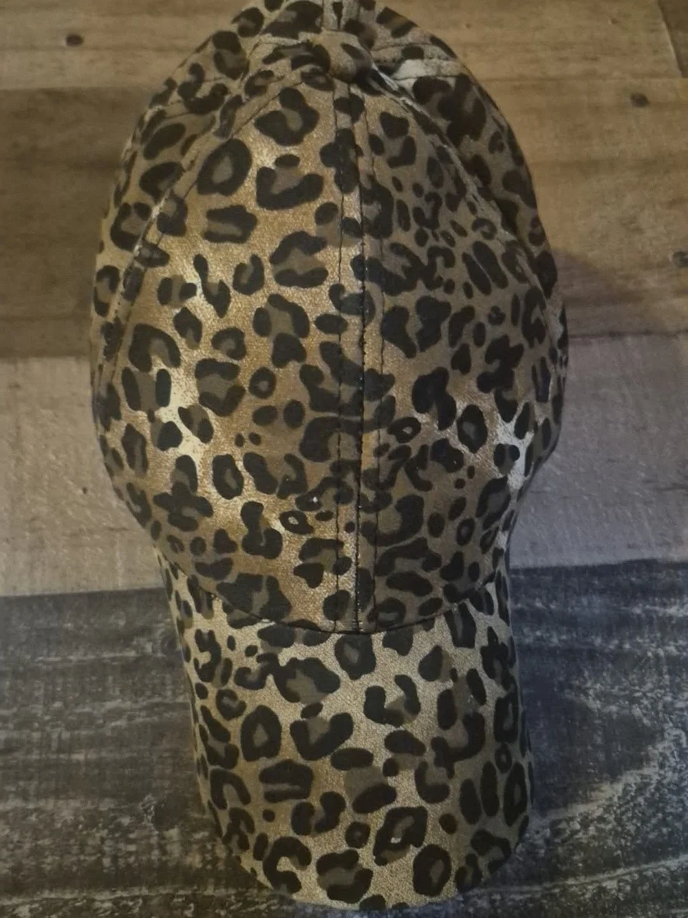 Leopard Print Cap - Brown & Black
